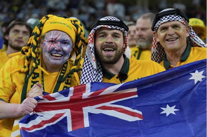 جماهير أستراليا قامت باستفزاز ميسي.. فجاء رد "البرغوث " صاعقا (فيديو) 638c7a9b4c59b70cb17d502a