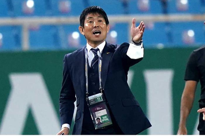 Hajime-Moriyasu---AFC-ASIAN-QUALIFIERS---Match-(1)