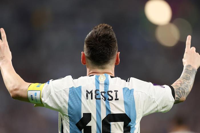 Lionel_Messi_Australia_Argentina