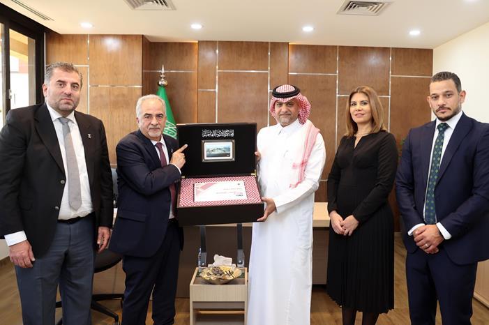 الأردن يتقدم بملف استضافة دورة الألعاب الرياضية العربية ٢٠٣١ GBTvCsEXoAA6sVQ