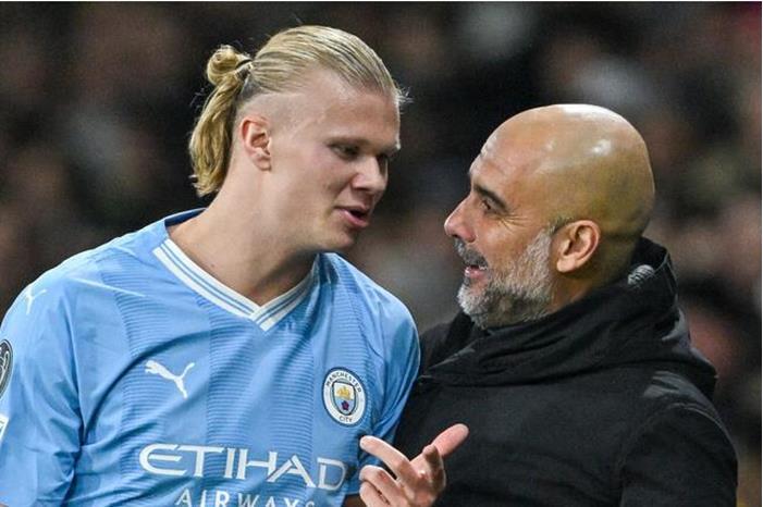 مانشستر سيتي يحصد 3 جوائز جديدة 658297784c59b7577a1115c1