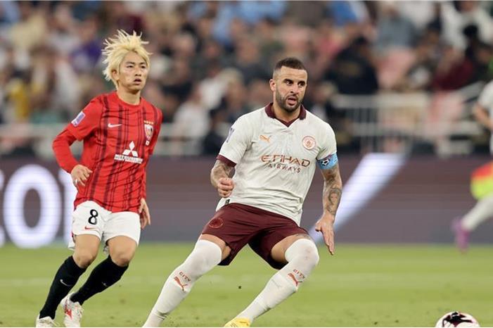 ووكر: على السيتي محاكاة اليونايتد حتى يكون الأعظم epa_soccer_2023-12_2023-12-19_2023-12-19-11037488_epa