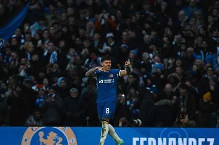 تشيلسي يسقط برايتون بثلاثية في الدوري الإنجليزي - فيديو main_image656cc46b56806