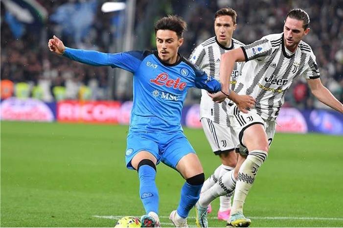 يوفنتوس يستهدف صدارة الكالتشيو أمام نابولي epa_soccer_2023-04_2023-04-23_2023-04-23-10588395_epa