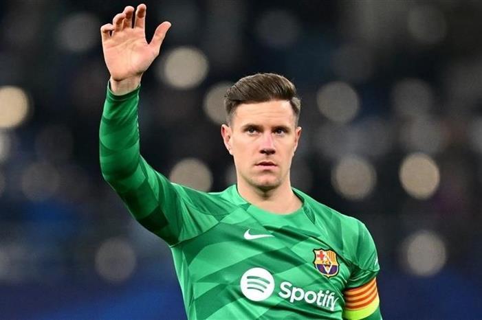 جراحة ناجحة لحارس برشلونة شتيغن 2023128154659548J7