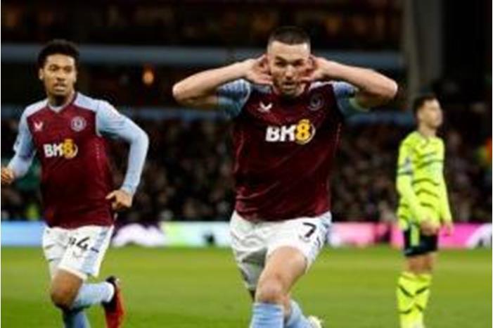 أستون فيلا يواصل عروضه ويُسقط أرسنال في الدوري الإنجليزي 20231209093106316