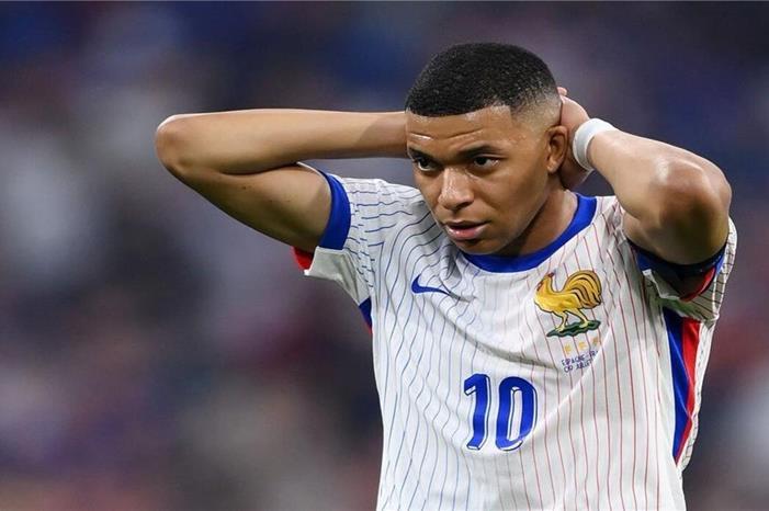 6758179e423604245a33c6f3