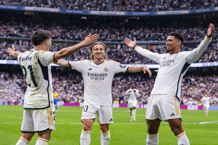 675d7d8f4c59b74b122f6257