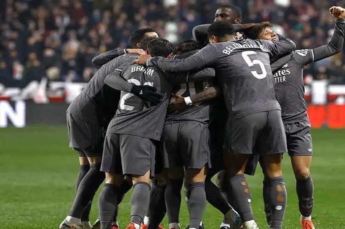 676056b24c59b7604710c087