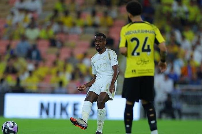 النصر يكشف عن تفاصيل إصابة الخيبري ومدة غيابه الخيبري