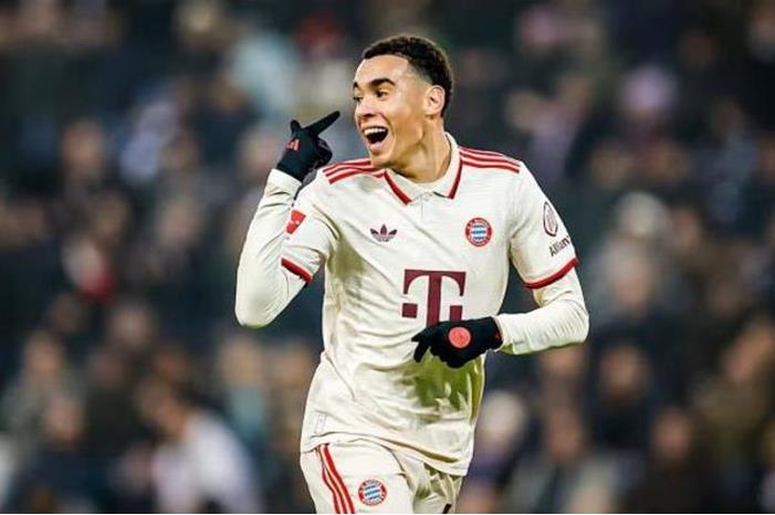 192-223221-jamal-musiala-player-of-the-month-bayern_700x400