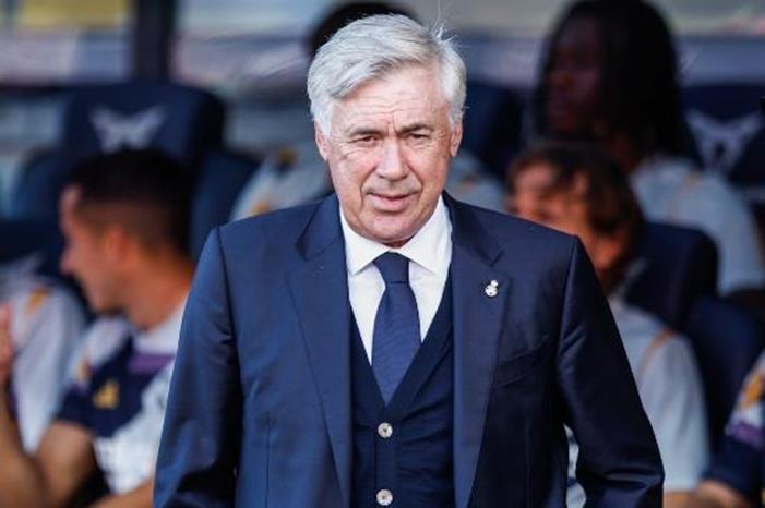 عامل حاسم يُعرقل جهود تدعيم دفاع ريال مدريد كارلو-أنشيلوتي-1-3