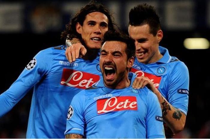 88-175757-napoli-factory-stars_700x400