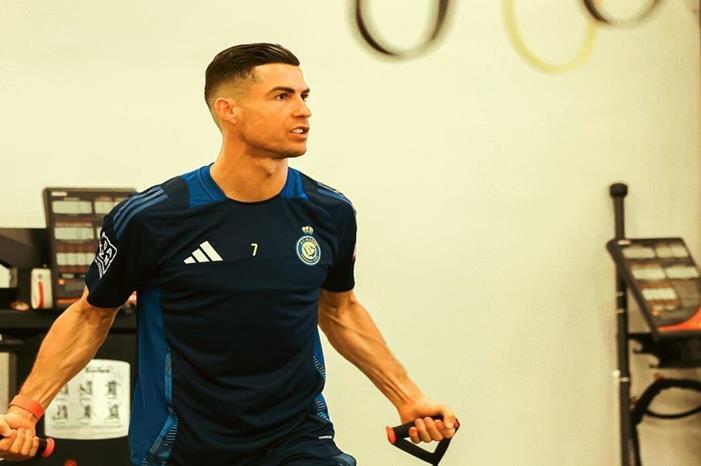 6772f2c042360409832890bb