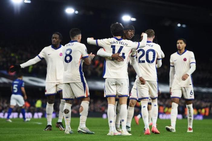 تشيلسي يسقط أمام إيبسويتش تاون في الدوري الإنجليزي GettyImages-2191877474-e1735593019937