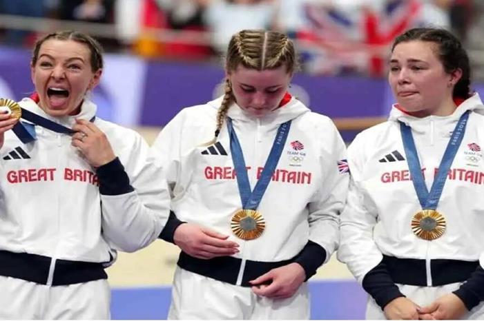 6756d5854c59b759707ba613