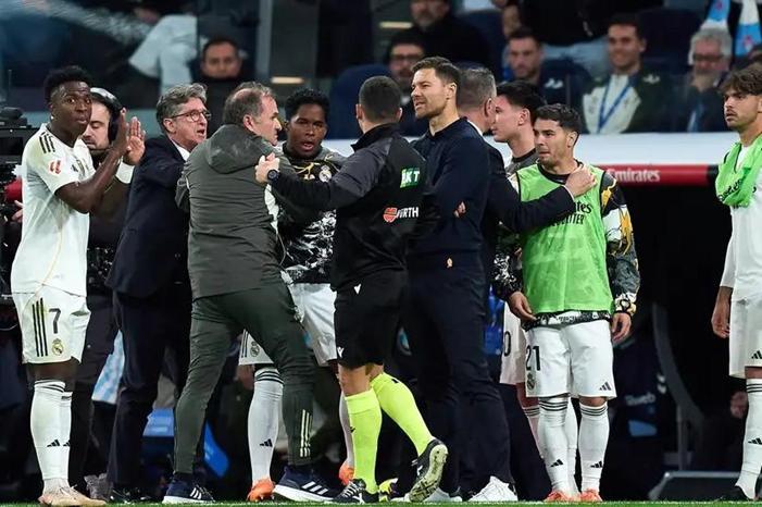 209925eb-2489-4dca-89e8-5219ca72c0eb