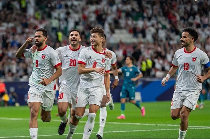 cade72c6-35e2-497e-b17d-baf8d7d41887