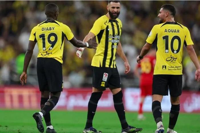 f4e67798-7d6d-4d81-a179-373cdc7a70cc