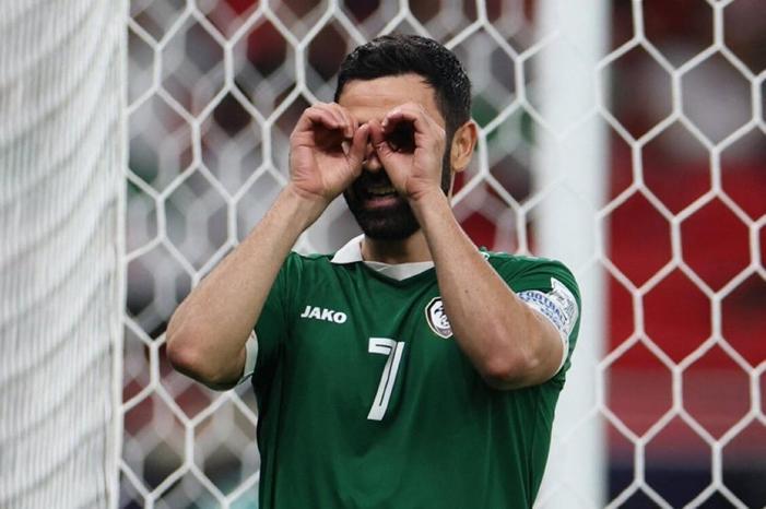 692e9c5e42360417cb1c2569