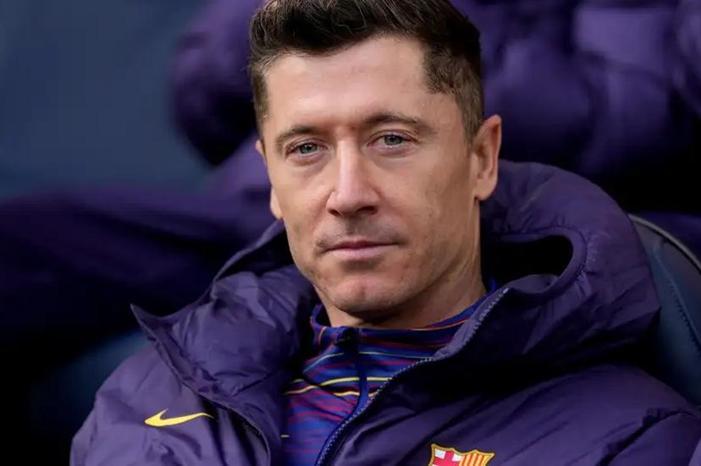 e18ac708-b3cf-46b2-aeb2-804410584571