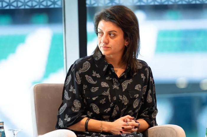 b7be77dc-b260-4196-805e-7834f993dc77