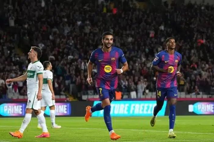 e98a360f-ee27-4082-b7f2-f63d60cb896c