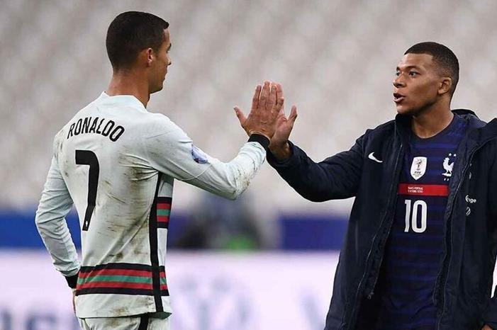 6932bad64c59b701a549b7b3