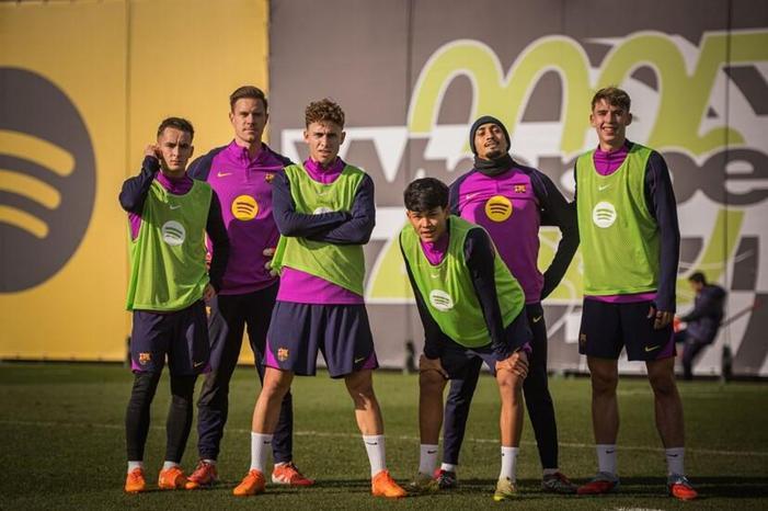 6936783a4c59b75cfb3dc18f