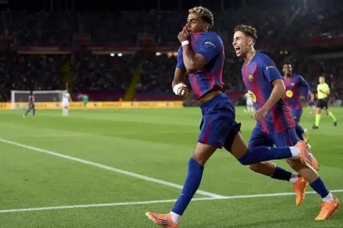 75595812-aa32-48ea-a053-6d90e15a8c15