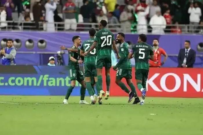 e0de6537-0409-4ed5-af3d-a9fc73dc4094