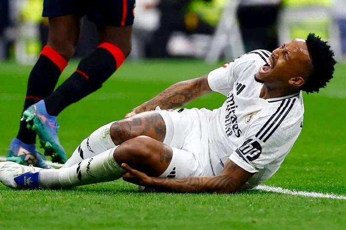 595616302_853272427556674_3604971719078567374_n