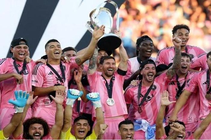 124-213446-messi-top-titles-football_700x400