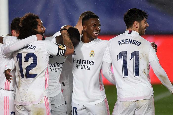 ريال مدريد يرفض الاستسلام ،، ومارسيلو يقود العودة real-madrid-vs-getafe_ponstkwvozi811loqfhl98y5o