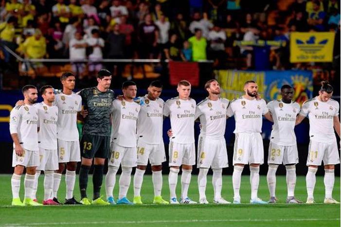 وفاة بيريز .. اسطورة ريال مدريد resize