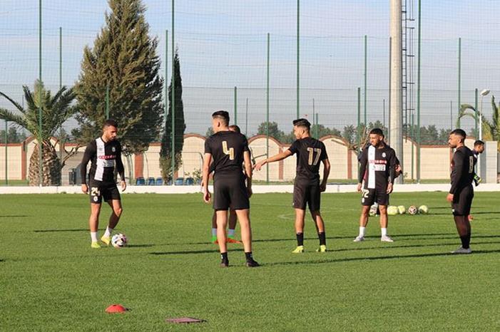 وفاق سطيف الجزائري يعود بفوز إفريقي ثمين 2021-02-1417_57_36.036595-hyyggg