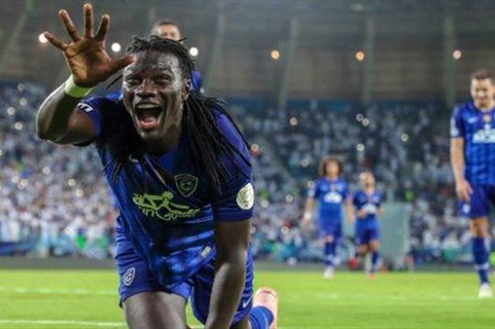 الهلال يرفع راية التحدي بالدوري السعودي beec093c-e5c6-44e7-af19-975f10719264