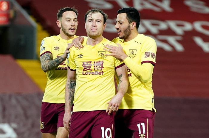 1A9767E4-6392-46B6-8DE2-3A0029C3BDB7-740x431@2x