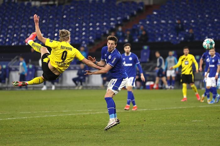 F3QkSH552C411F-CBC9-45F7-A86D-CA3F31BC674F