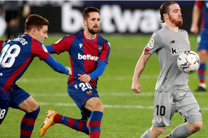 بيلباو يفتتح الجولة الجديدة  بالتعادل levante-athletic-60396b7e43cab