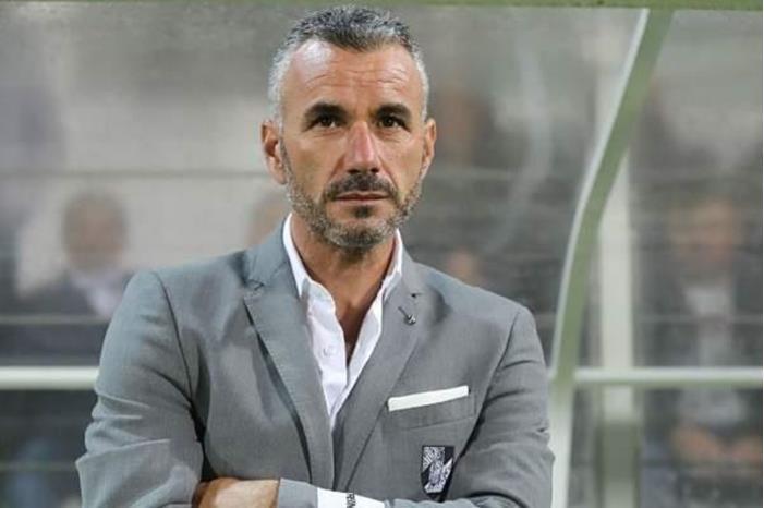 إقالة جديدة في دوري المحترفين السعودي 5369465_1599721835