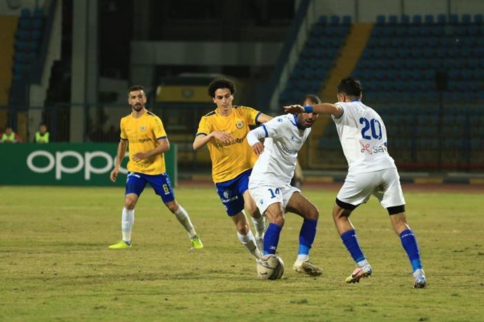 الإسماعيلي يعاني في مراكز صراع الهبوط o87X7nEtUleTvXcAA5pfy