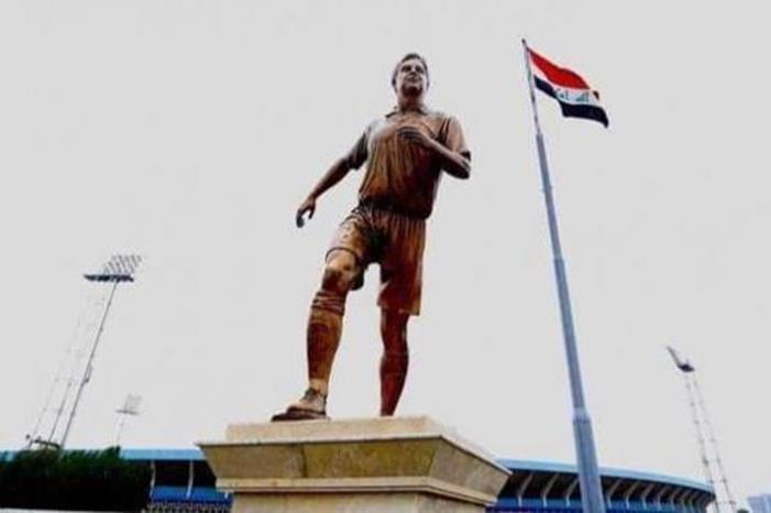 الكشف عن نصب تذكاري للأسطورة العراقية أحمد راضي 138-184550-monument-iraq-legend-ahmed-radi_700x400