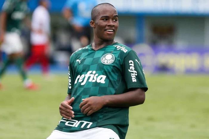 نجم بالميراس: أشبه مبابي.. ومغرم بريال مدريد Endrick