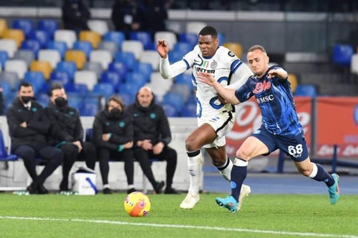 إصابة ثنائي نابولي قبل مواجهة برشلونة المهمة cdn4.premiumread