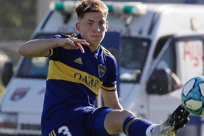 مانشستر سيتي يبدي اهتمامه بلاعبين شابين من بوكا جونيورز Valentín-Barco