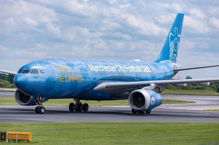 عاصفة قوية تعترض طائرة فريق مانشستر سيتي 506540-طائرة-مانشستر-سيتي