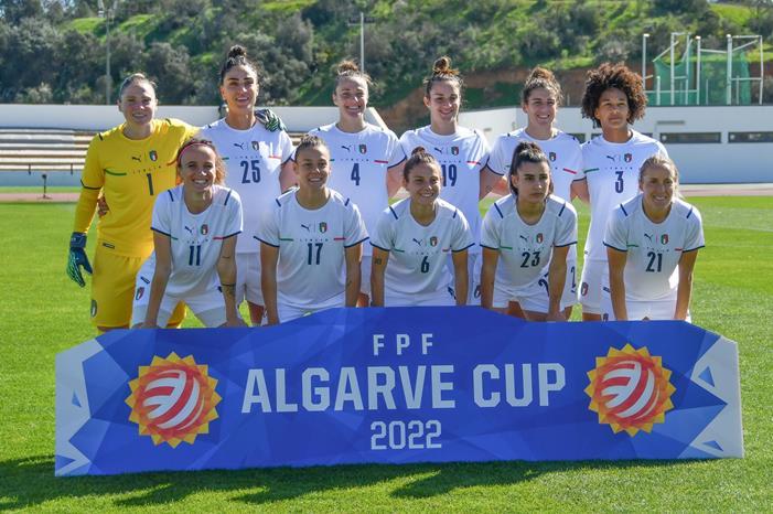 فوز صعب لسيدات إيطاليا ،، والبرتغال تشاركها الصدارة algarve-cup-2022-danimarca-italia-andrea-amato-photoagency-9