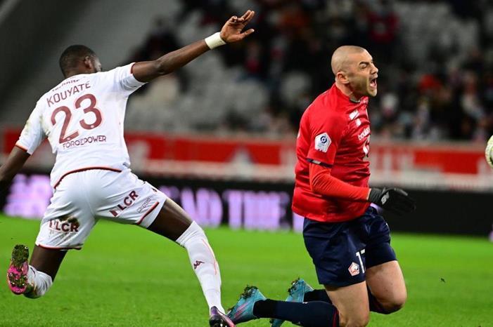 4159108-323B6UG-highres