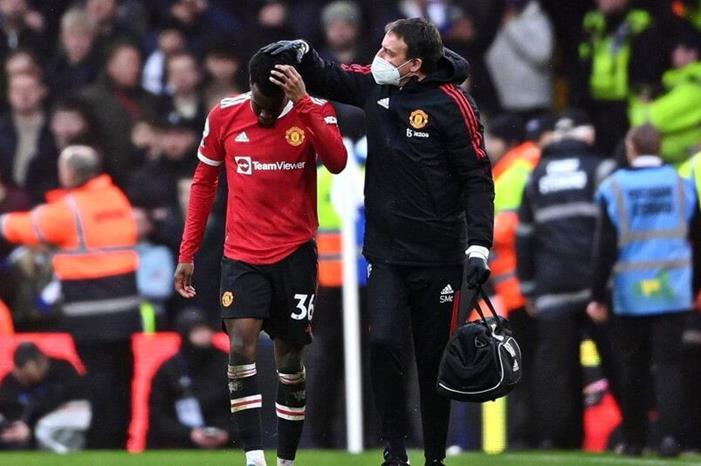 الشرطة تعتقل 9 مشجعين إثر فوز مانشستر يونايتد على ليدز Anthony-Elanga